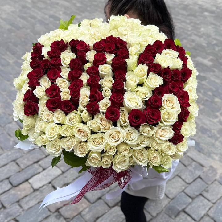 Квіти в коробці  «Іменна Симфонія »