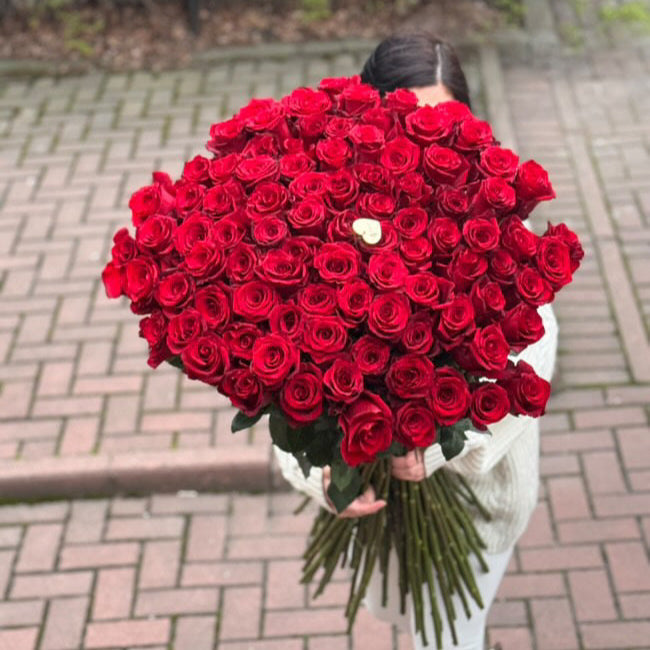 Букет 101 червона троянда Вогонь кохання